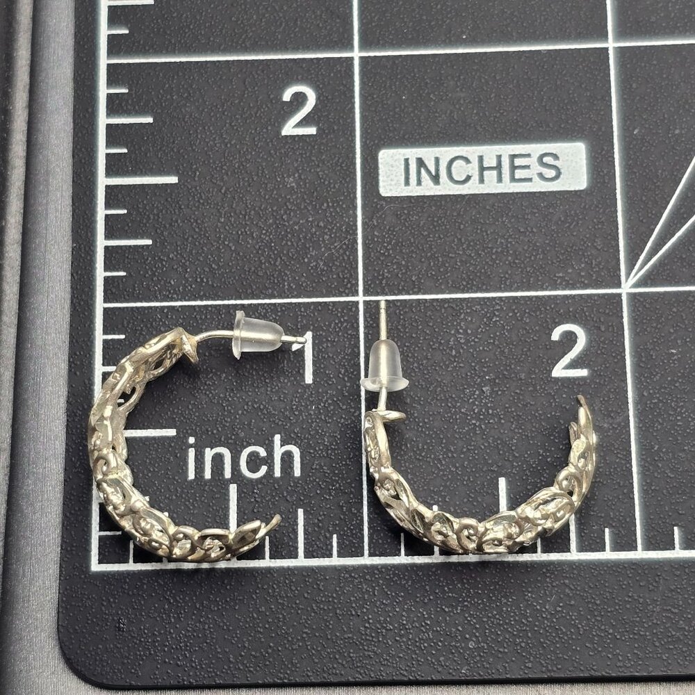 VTG Sterling Silver Diamond Cut Filigree Floral Half Hoop Earrings .75" Signed M - Picture 7 of 10